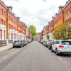 Отель Chic Chelsea Home near South Kensington by UnderTheDoormat, фото 1