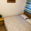 Отель Mila - 2 Bedrooms and Free Parking - A5, фото 14
