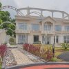 Отель RedDoorz Syariah @ Villa Grand Mutiara Tasikmalaya, фото 4