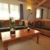 Отель Well-furnished chalet with terrace near a recreational lake, фото 3