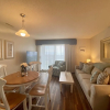 Отель The Shores Lake View Condo Unit 5638, фото 8