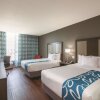 Отель La Quinta Inn & Suites by Wyndham Tulsa Broken Arrow, фото 23