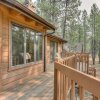 Отель 7 Cedar Private Cul-de-sac include Hot Tub with Forest View by RedAwning, фото 1