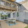Отель Surfside Beach Townhome: Lake Views, 2 Mi to Beach, фото 17