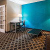 Отель Travelodge by Wyndham San Antonio Downtown Northeast, фото 28