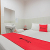 Отель RedDoorz @ Komplek Pontianak Mall, фото 3