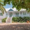 Отель Pineapple Beach By Florida Keys Luxury Rentals в Айламораде