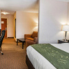 Отель Comfort Suites Southport, фото 5