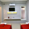 Отель RedDoorz near Malioboro Tugu Station Jogja 2, фото 15