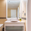 Отель LUX Holiday Home - IBN Residence 2, фото 8