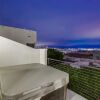 Отель The California III - Stunning Mission Hills Duplex, фото 22