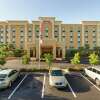Отель Hampton Inn Suites Jacksonville Airport в Джексонвиле