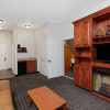 Отель La Quinta Inn & Suites by Wyndham Rifle, фото 6