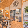 Отель Modern Broken Bow Cabin: Large Deck, BBQ & Pergola, фото 9
