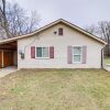 Отель Farmington Hills Home w/ Yard: 20 Mi to Detroit, фото 16