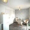 Отель 2 Bed House - Large Garden - Fully Refurbished, фото 23