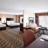 Отель Holiday Inn Express Suites Zanesville North, фото 3