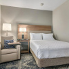 Отель Candlewood Suites LONGVIEW, an IHG Hotel, фото 4
