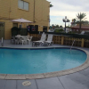 Отель Townhouse Inn & Suites, фото 11