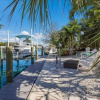 Отель Island Haven 2 Bedroom Home by RedAwning, фото 13