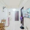 Отель Modern Look 2Br At Serpong Greenview Apartment, фото 2