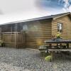 Отель Laurel Lodge - 2 Bedroom Log Cabin - St Florence - Tenby, фото 13