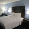 Отель Quality Inn & Suites, фото 4