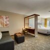 Отель SpringHill Suites Las Vegas Convention Center, фото 4