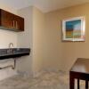 Отель Holiday Inn Express & Suites Jackson Downtown - Coliseum, an IHG Hotel, фото 33