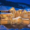 Отель Bears Grande 8 BedroomHoliday home By Moving Mountains, фото 1