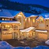 Отель Bears Grande 8 BedroomHoliday home By Moving Mountains в Стимбоат-Спрингсе