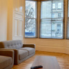 Отель Bright and Modern Flat In The Centre of Edinburgh, фото 1