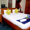 Отель Vista Rooms near Mumbai Intl. Airport, фото 7