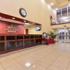 Отель Express Inn & Suites, фото 2