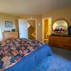 Отель Bridges Townhome 13 Mountain View Townhome just Steps to the Slopes with Private Garage and Washer D, фото 7