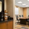 Отель Fairfield Inn & Suites by Marriott Weirton, фото 8