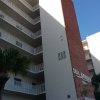 Отель Seabreeze Condominiums в Мадейра-Биче