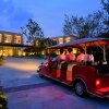 Отель Blossom Hill Hotel Wuxi Yangshan, фото 1