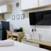 Отель Cozy Studio Apartment with Smart TV at Springwood Residence, фото 6