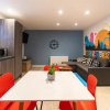 Отель Right On : Bright On Apartment 1G - City Centre Luxury Apartments, фото 9
