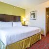 Отель Holiday Inn Express Hotel & Suites Indianapolis North Carmel, an IHG Hotel, фото 3