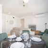 Отель Liiiving-Modern & Glam Rooftop Apartment, фото 11