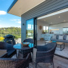 Отель Luna Cottage - Ocean Views on Waiheke, фото 12