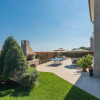 Отель Newly Built 4 Bedrooms Holiday House With Pool, Fully Air-conditioned, Garden, фото 7
