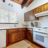 Отель Lakeview Lodge #2 2 Bedroom Condo by RedAwning, фото 5