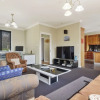 Отель Manfield City Waterfront View Cottage, фото 16