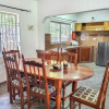 Отель East View Self Catering, фото 24
