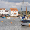 Отель 3 Kirby Court, Woodbridge, фото 6