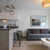 Отель w Iluminating 1BR w AC Near Central Restaurante, фото 10