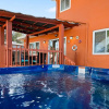 Отель Hot tub - 2 Miles to Beach - Pet Friendly, фото 17